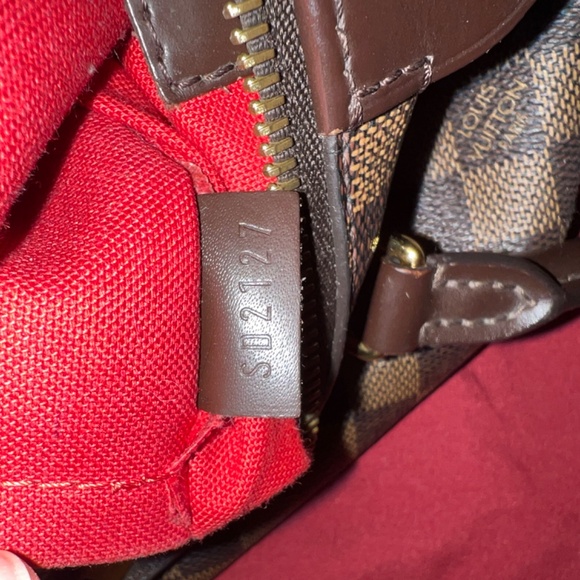 Louis Vuitton hand bag/ cross bag - Picture 9 of 10